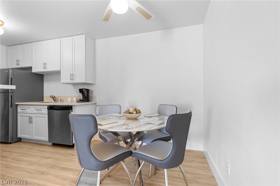 Photo 10 of 42, 5251 Lindell Road #101