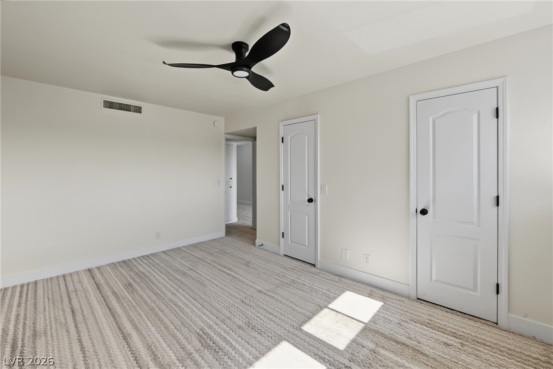 Photo 10 of 20, 668 Oakmont Avenue #1706