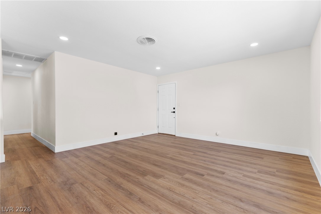 Photo 5 of 4741 San Rafael Avenue