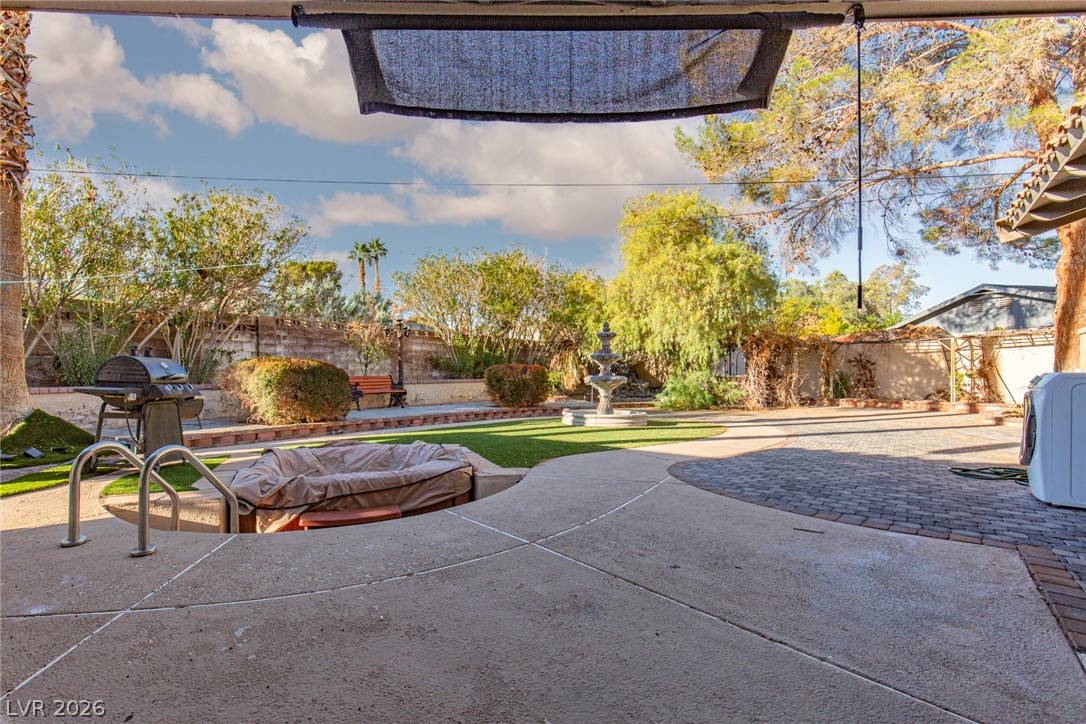 Photo 18 of 31, 3158 La Luna Circle
