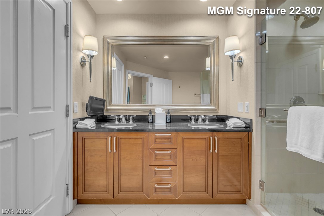 Photo 34 of 54, 125 E Harmon Avenue #2207