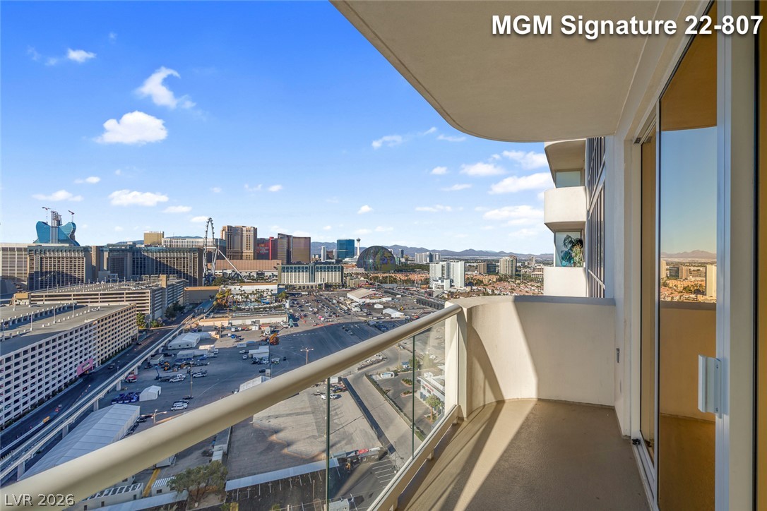 Photo 2 of 125 E Harmon Avenue #2207