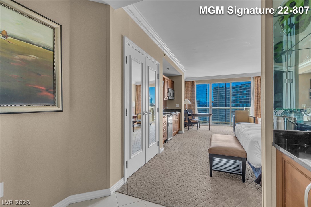 Photo 11 of 54, 125 E Harmon Avenue #2207