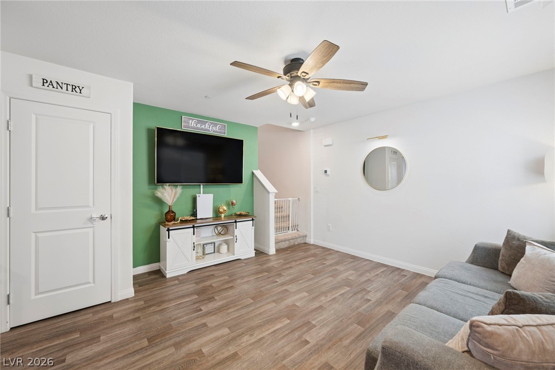 Photo 4 of 2845 Green Envy Avenue