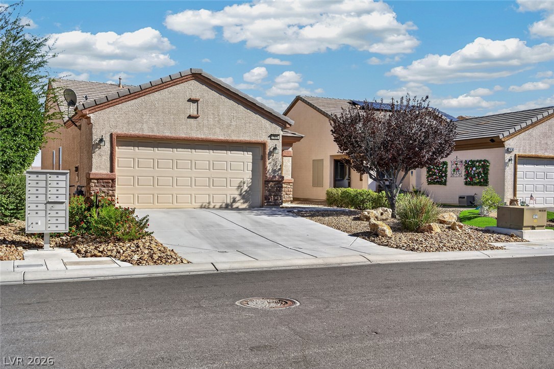 7820 Pine Warbler Way, North Las Vegas