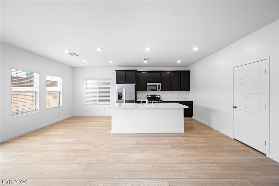 Photo 5 of 9951 Kimura Hills Avenue
