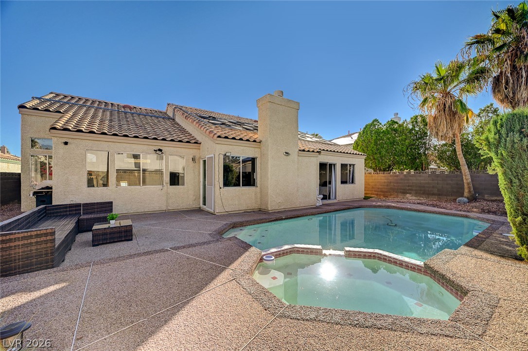 Photo 51 of 57, 904 Serpentina Avenue