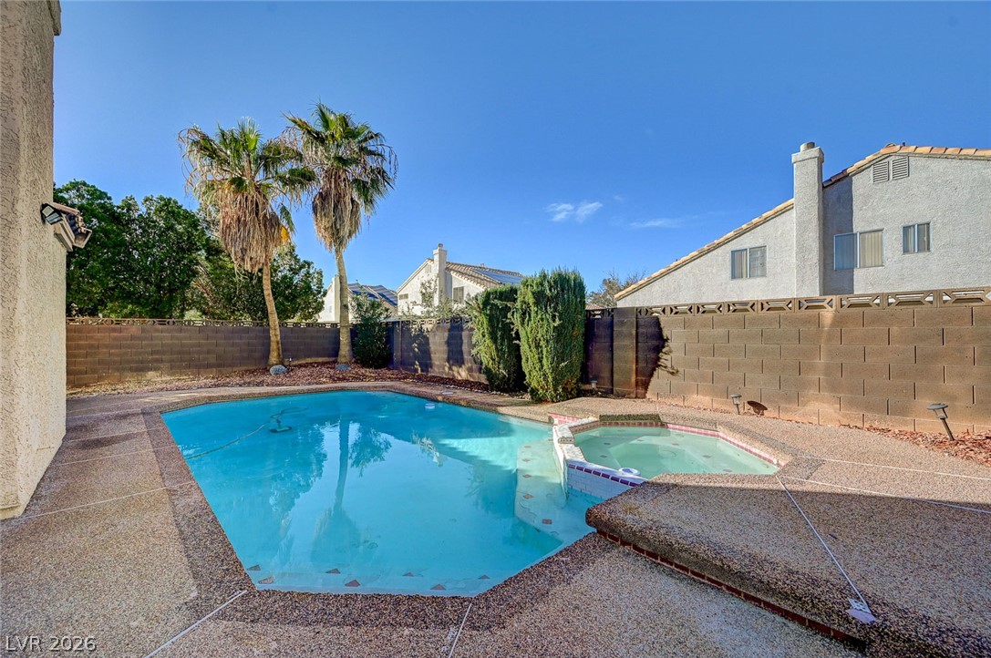 Photo 53 of 57, 904 Serpentina Avenue