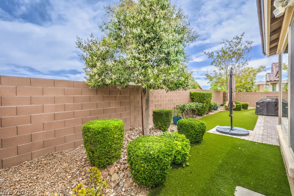Photo 44 of 58, 9476 Chandler Springs Avenue