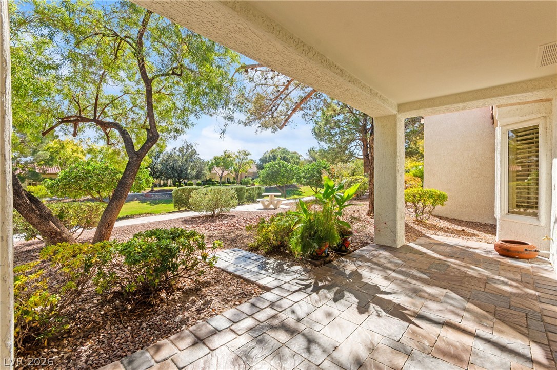 Photo 8 of 82, 2648 Highvale Drive