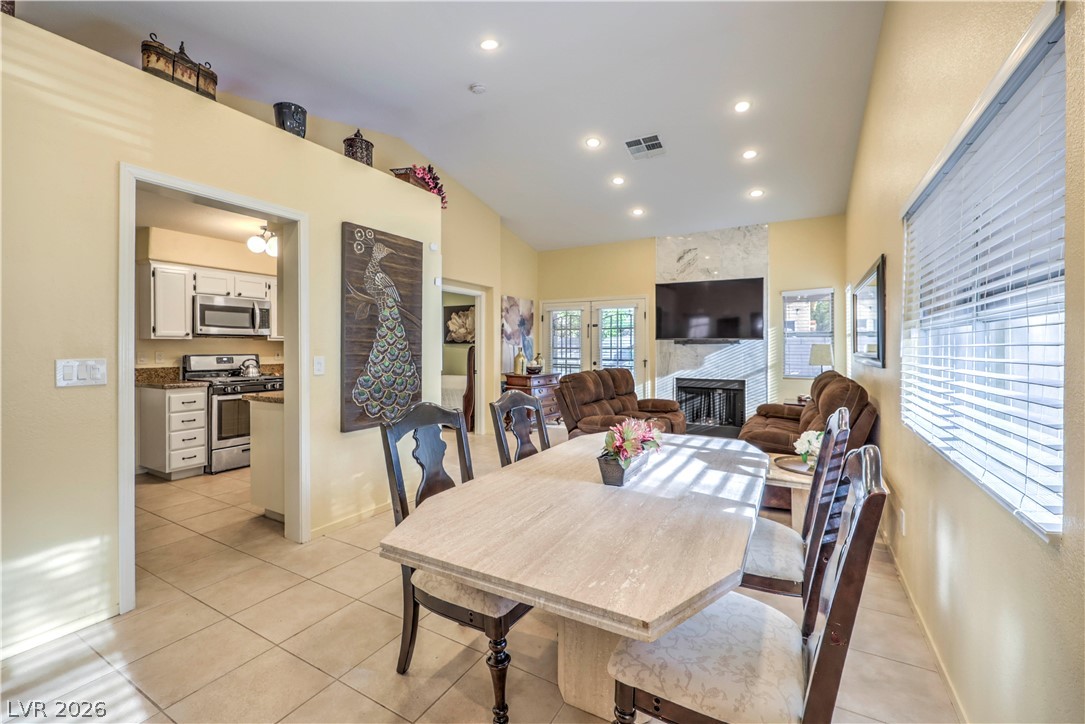 Photo 4 of 2172 McCartney Court