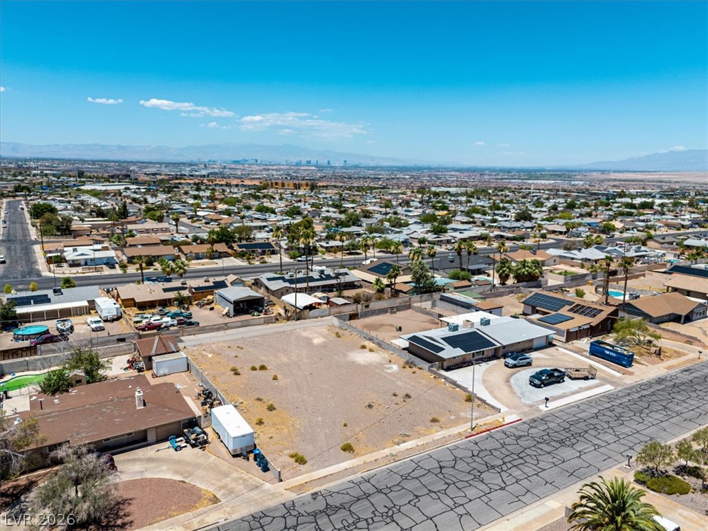 835 Park Lane, Henderson