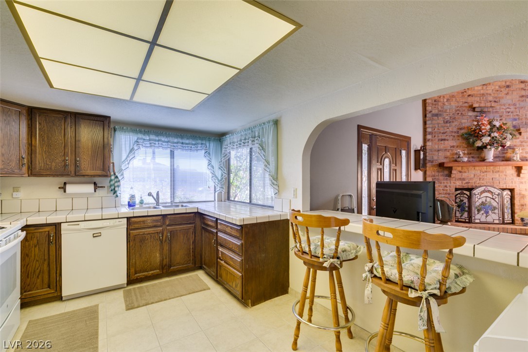 Photo 23 of 44, 5318 Taravilla Circle