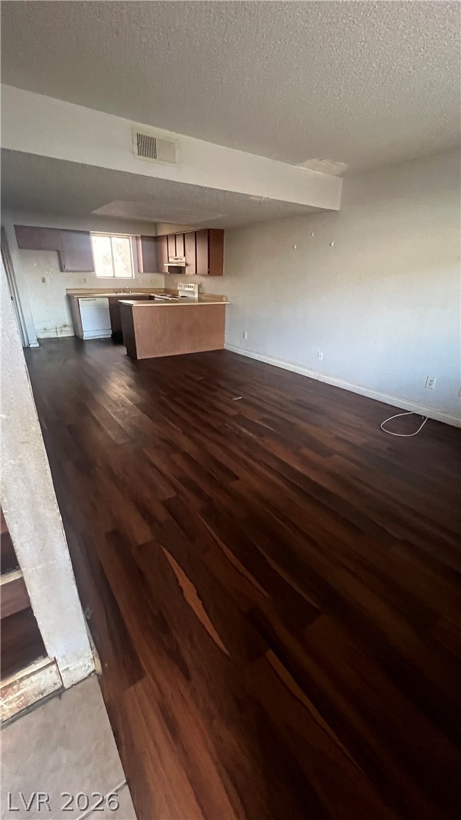 Photo 6 of 39, 3545 Rio Robles Drive #D