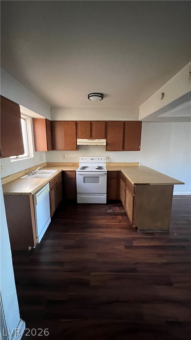 Photo 9 of 39, 3545 Rio Robles Drive #D