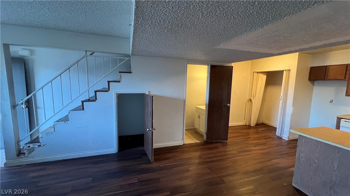 Photo 16 of 39, 3545 Rio Robles Drive #D