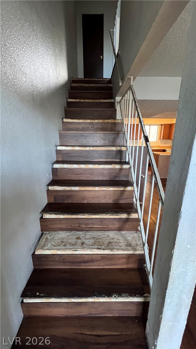 Photo 17 of 39, 3545 Rio Robles Drive #D