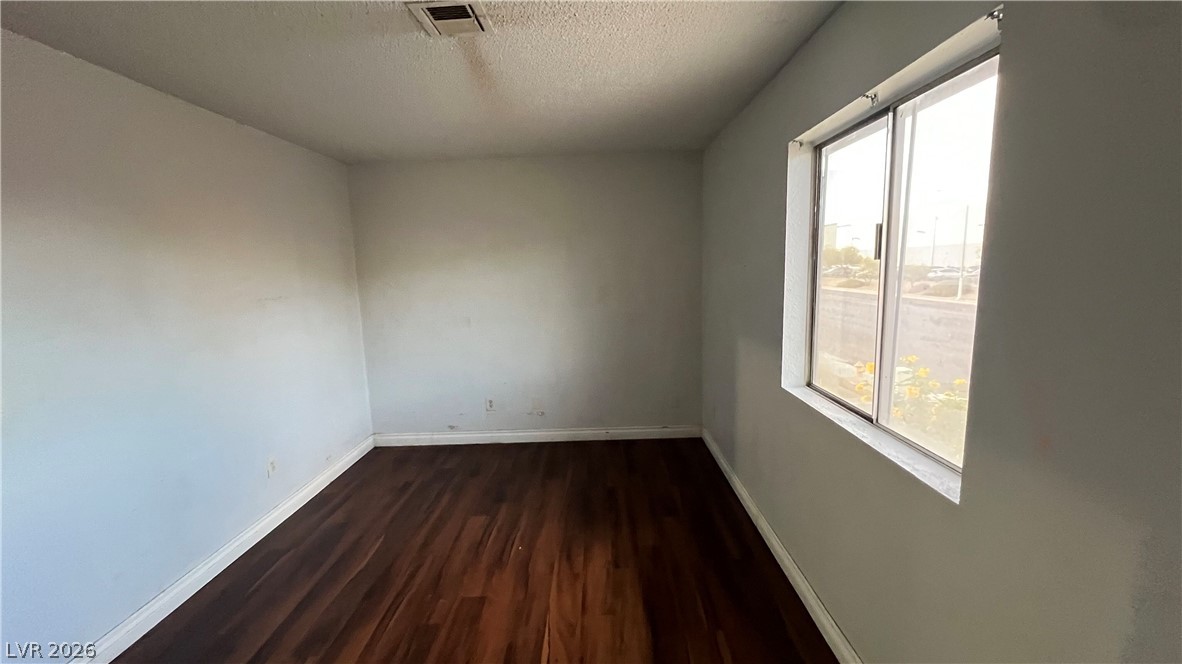 Photo 21 of 39, 3545 Rio Robles Drive #D