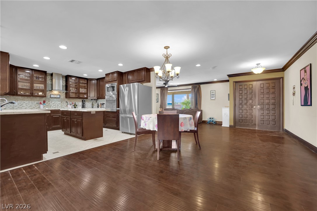 Photo 14 of 43, 8040 Gilespie Street