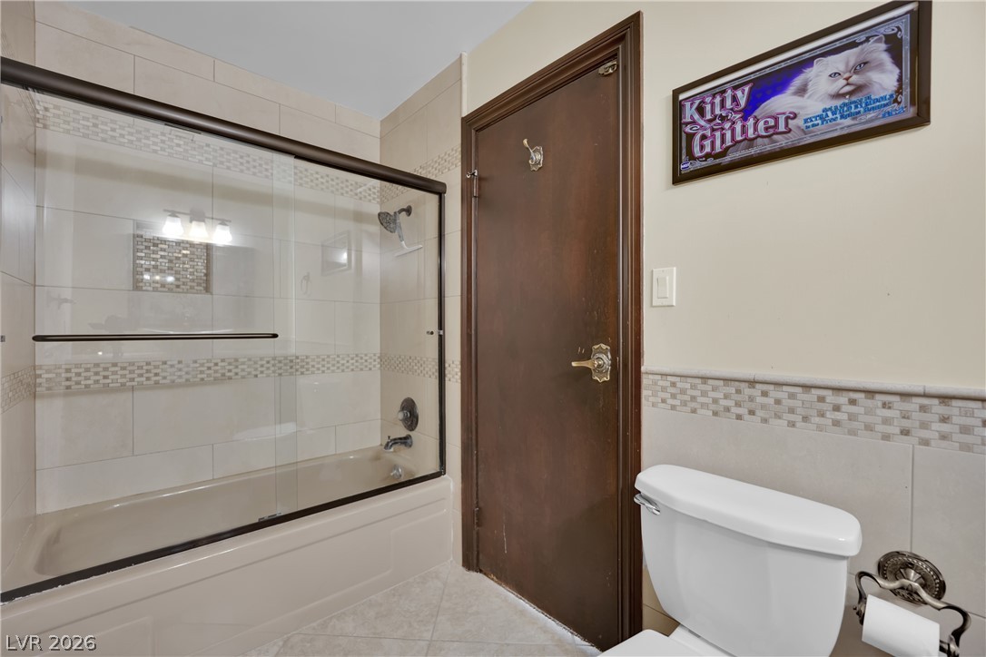 Photo 23 of 43, 8040 Gilespie Street