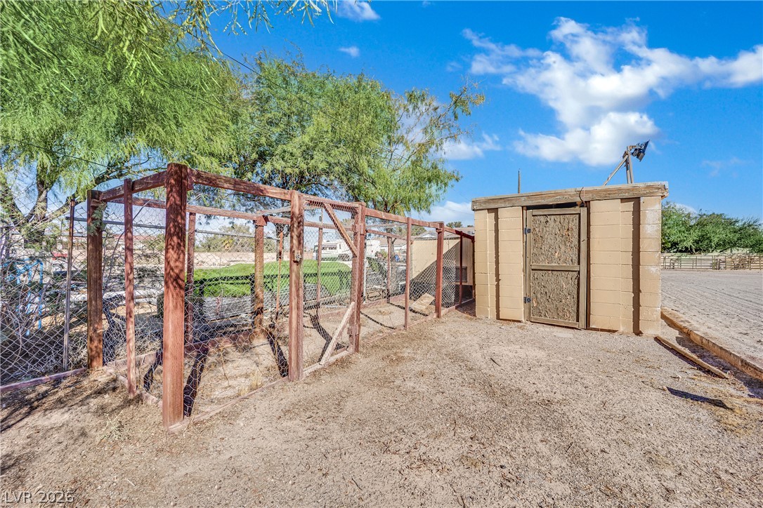 Photo 35 of 43, 8040 Gilespie Street