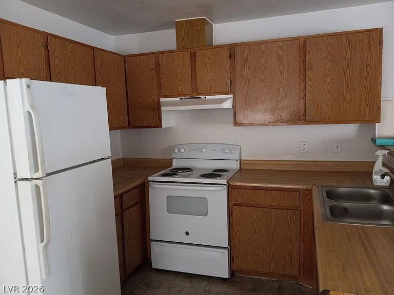 Photo 15 of 15, 4160 E Tonopah Avenue