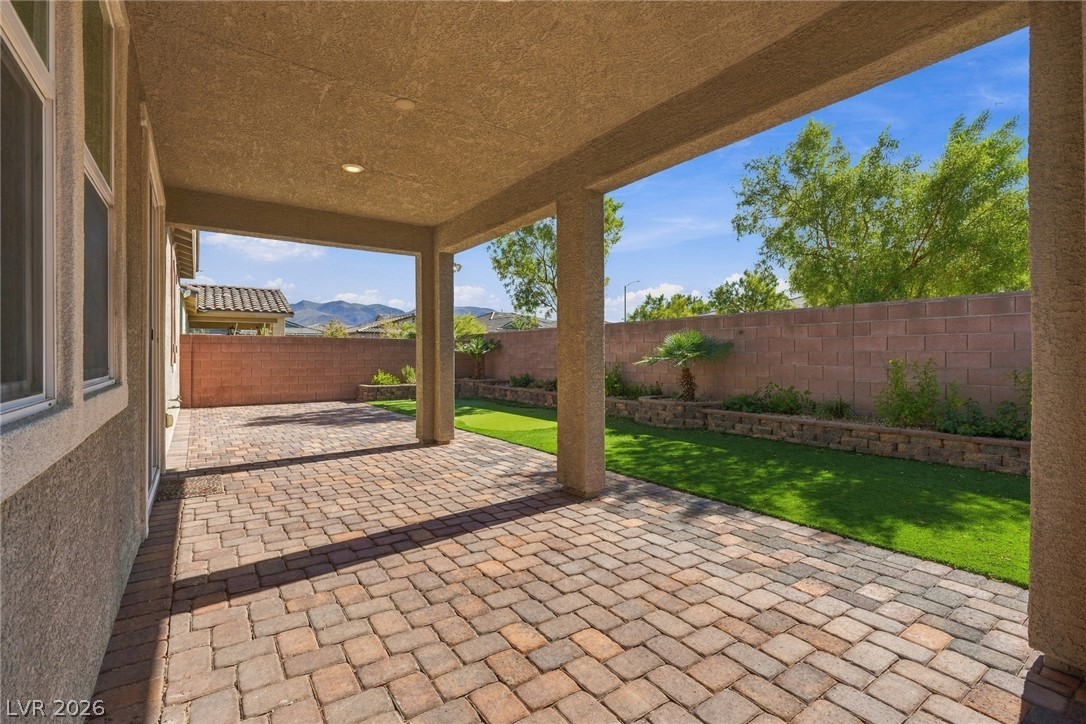 Photo 26 of 31, 2979 Ballantrae Court