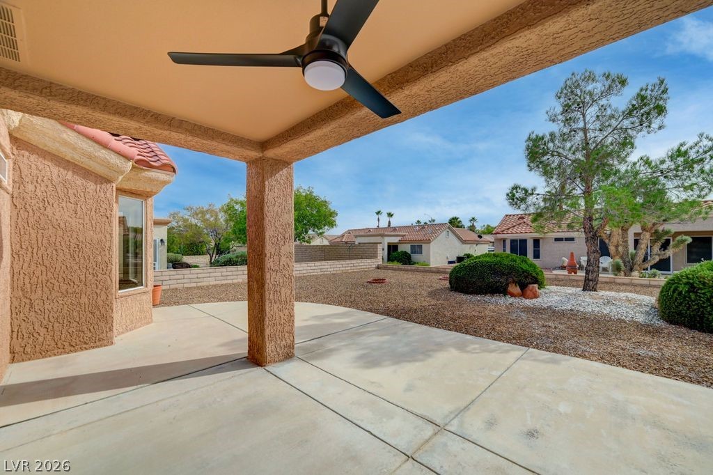 Photo 15 of 33, 8901 Villa Ridge Drive