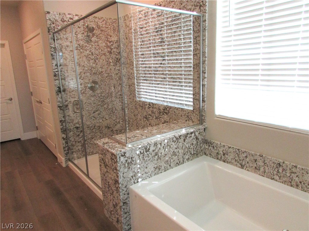 Photo 24 of 44, 509 Diamond Swan Ave Drive #618