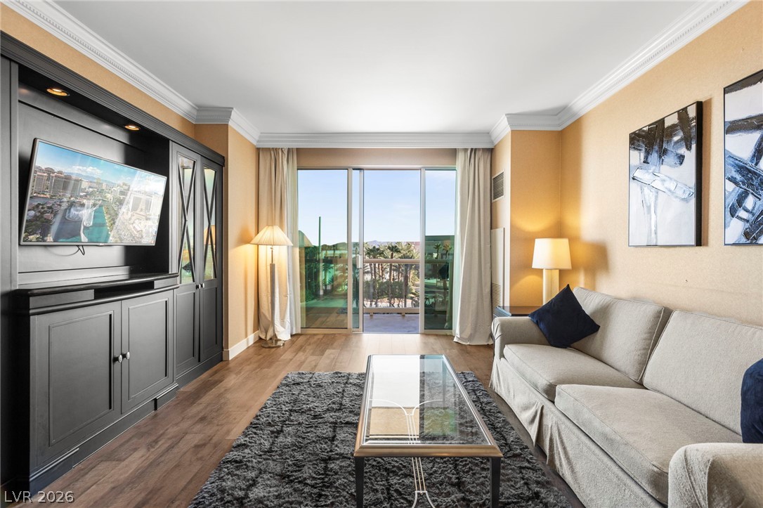 Photo 12 of 31, 135 E Harmon Avenue #414