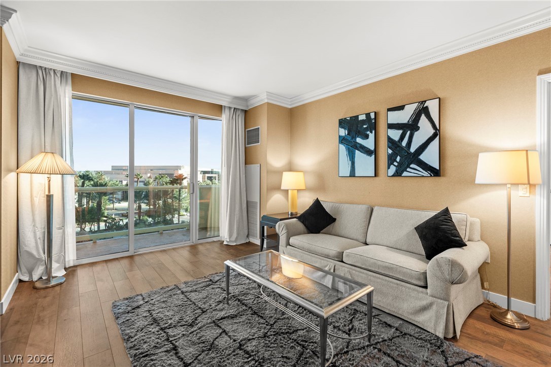 Photo 13 of 31, 135 E Harmon Avenue #414