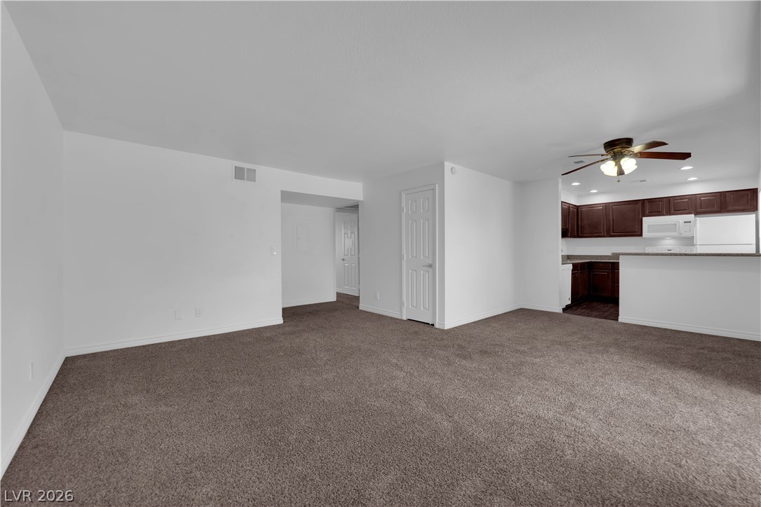 Photo 6 of 43, 4421 Alexis Drive #428