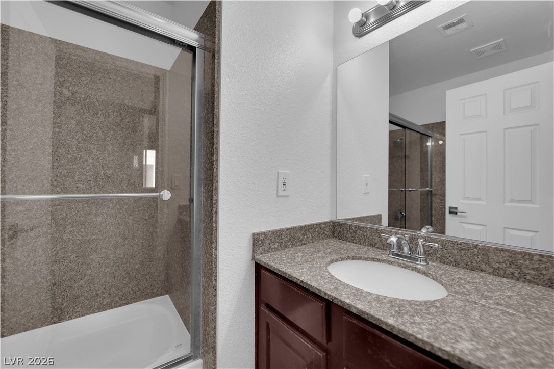 Photo 17 of 43, 4421 Alexis Drive #428