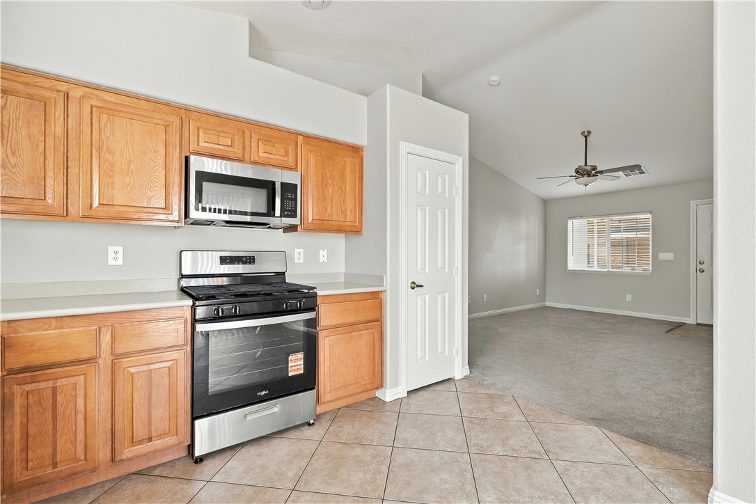 Photo 8 of 33, 7805 Horsenettle Street