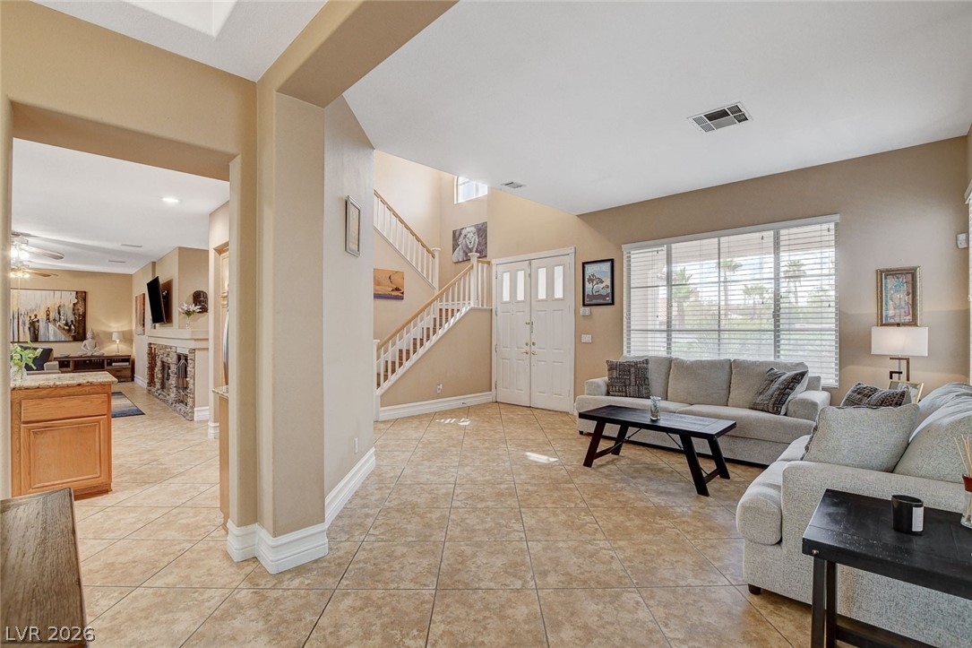 Photo 9 of 38, 8840 Quintane Lane