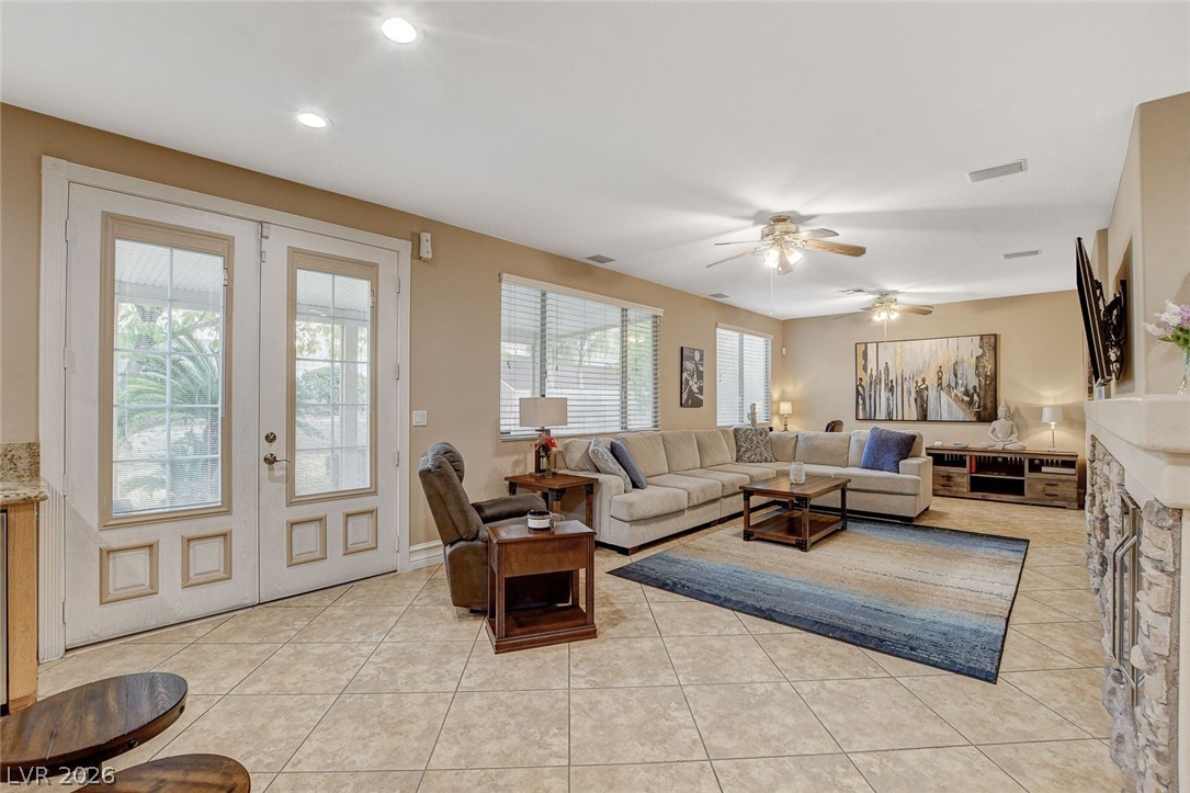 Photo 13 of 38, 8840 Quintane Lane