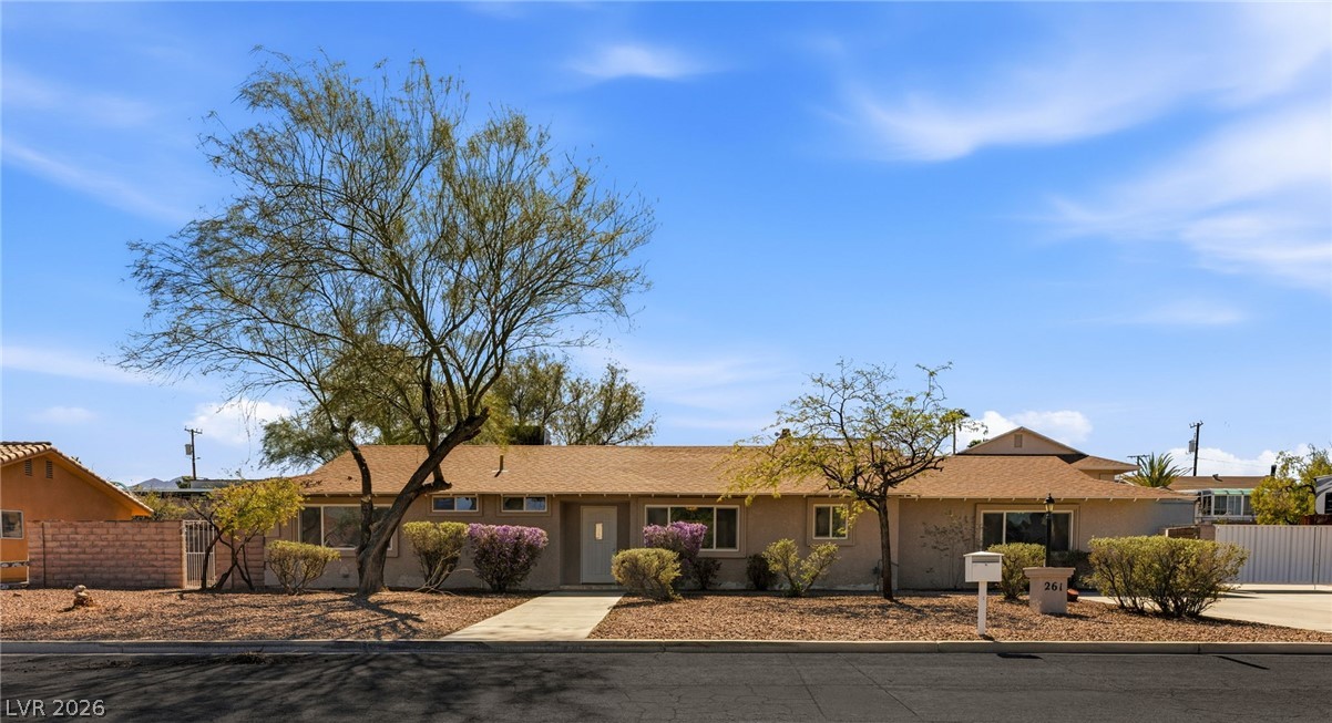 261 E Delamar Drive, Henderson