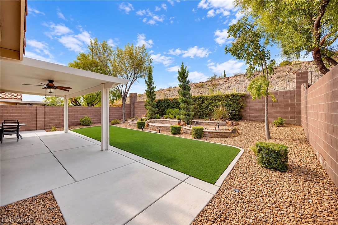 Photo 33 of 39, 2284 Dakota Sky Court