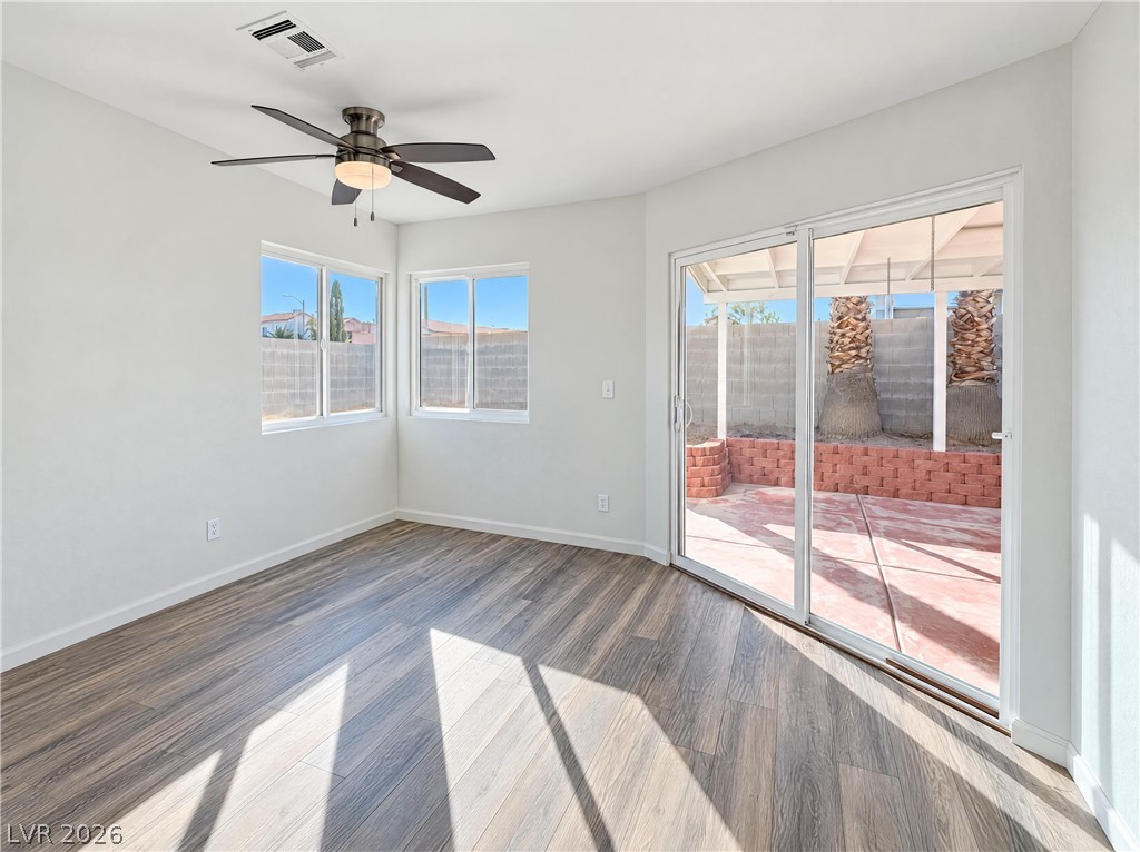 Photo 5 of 469 Europa Way