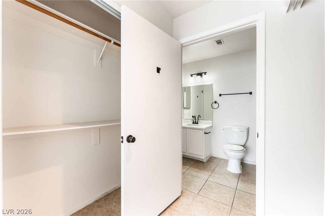 Photo 30 of 36, 1570 W Jamielinn Lane #101