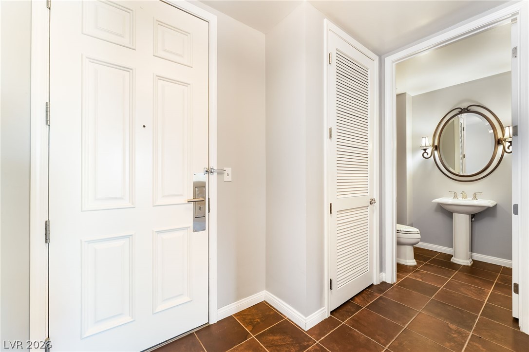 Photo 4 of 2455 W Serene Avenue #718