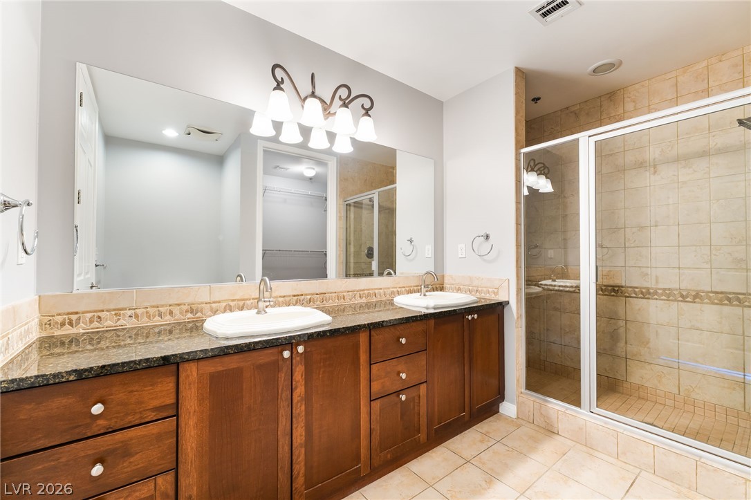 Photo 19 of 37, 2455 W Serene Avenue #718