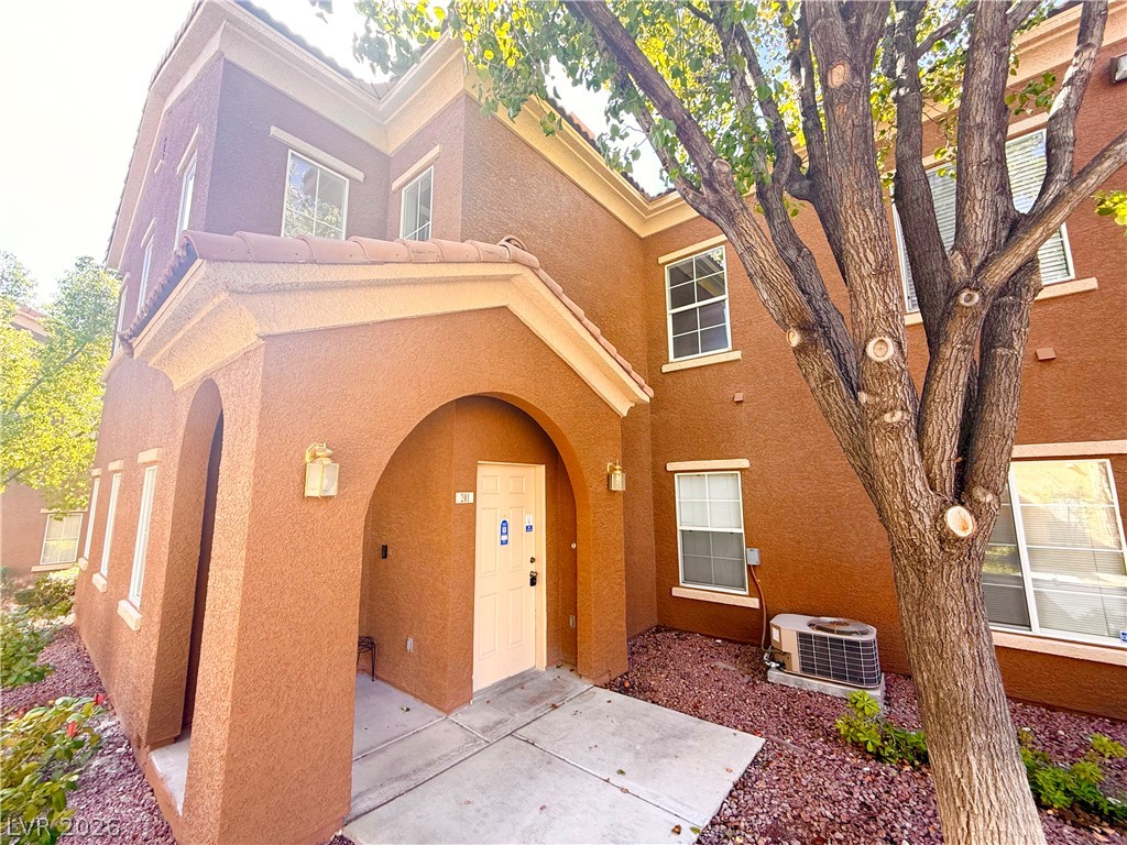 10155 Cedar Key Avenue #201, Las Vegas