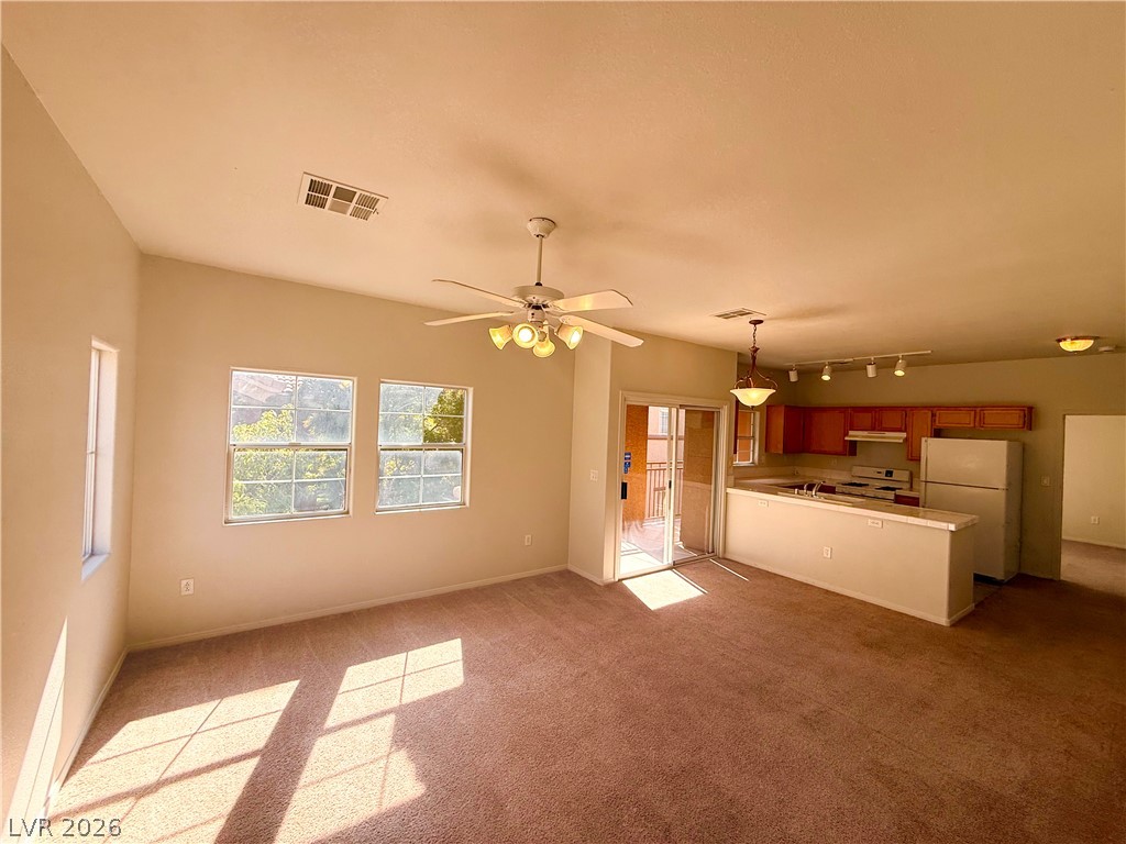 Photo 7 of 30, 10155 Cedar Key Avenue #201