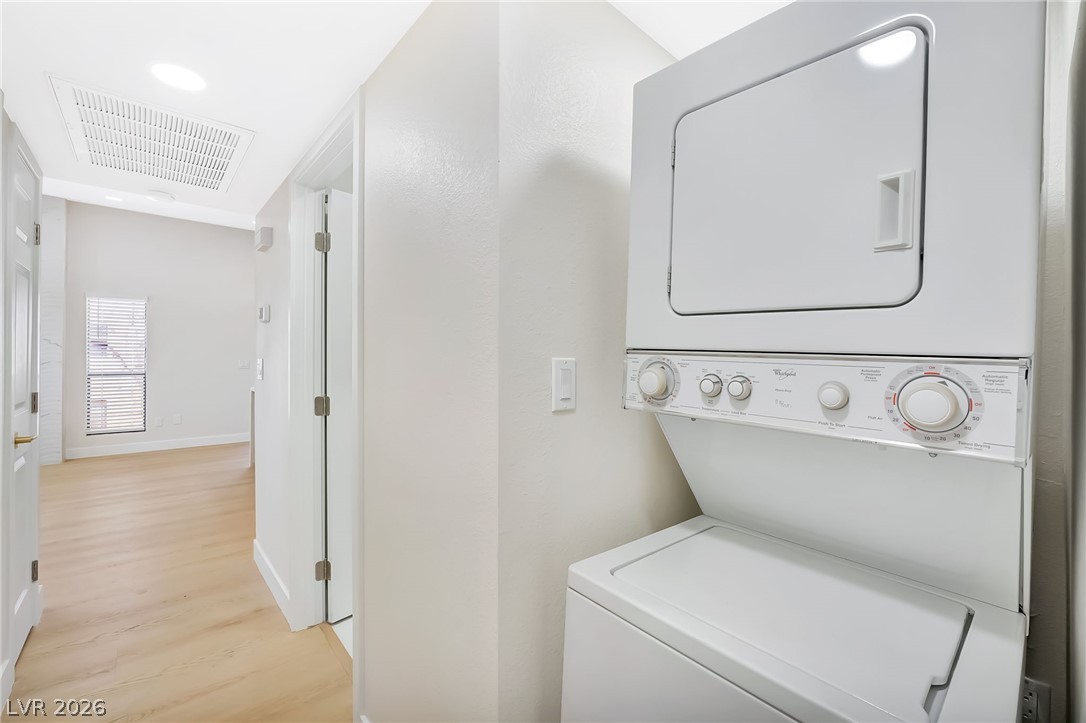 Photo 33 of 42, 4708 Obannon Drive #D