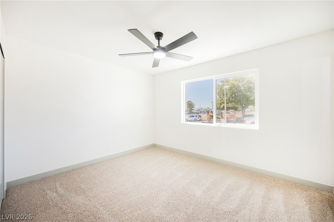 Photo 16 of 21, 412 Gilday Avenue