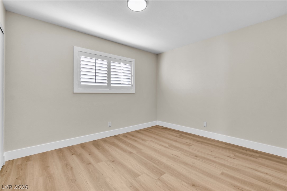 Photo 33 of 40, 5380 Stirrup Street