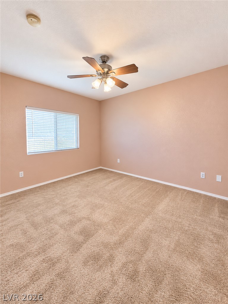 Photo 4 of 1050 E Cactus Avenue #2048