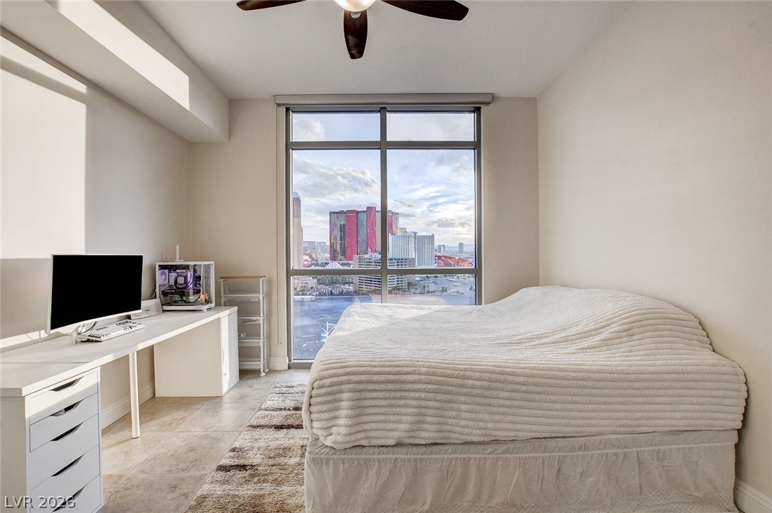 Photo 32 of 78, 200 W Sahara Avenue #1703